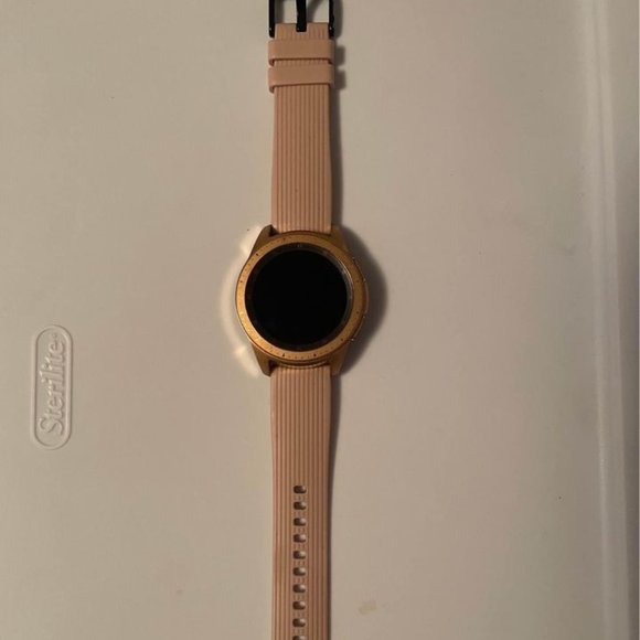 Samsung galaxy watch rose gold